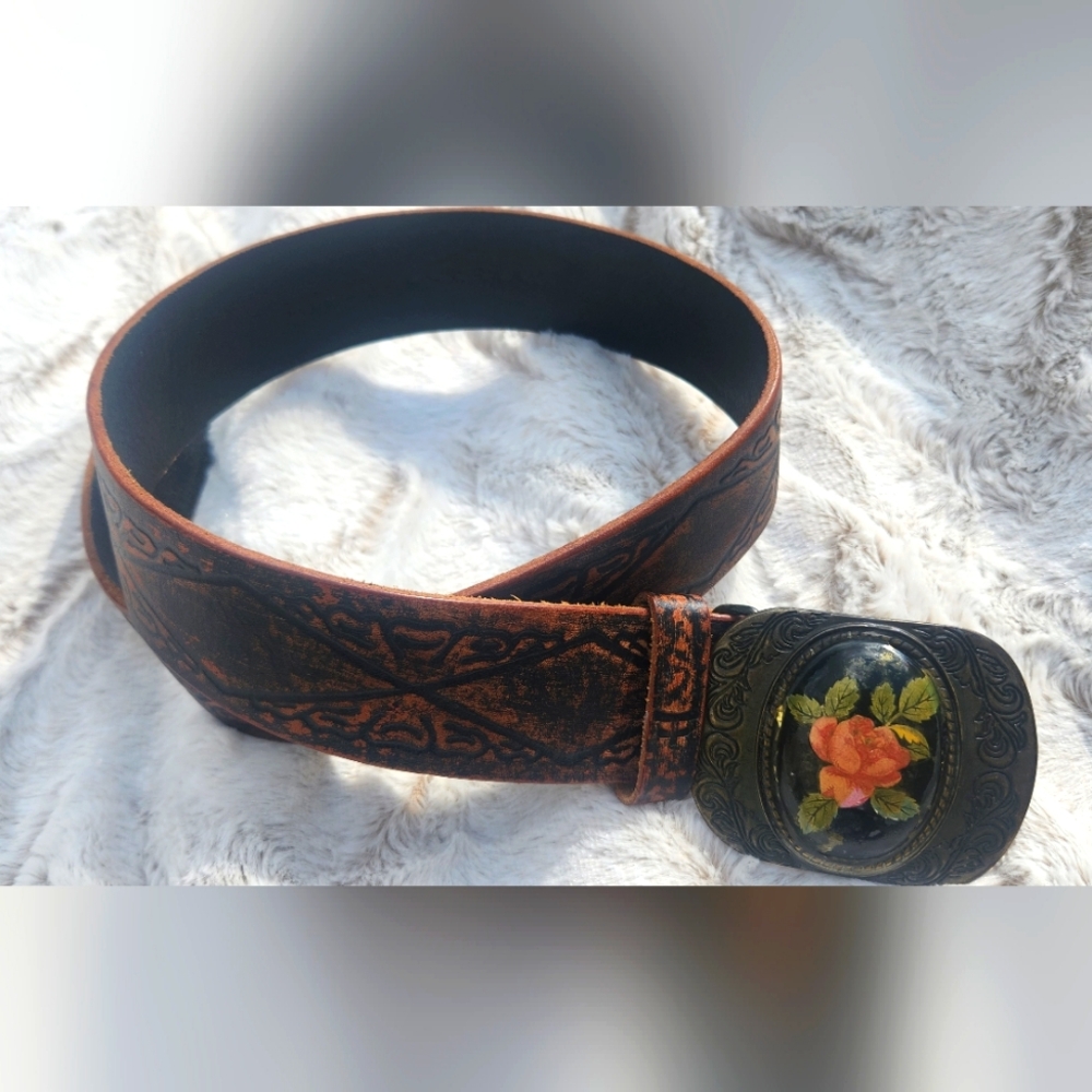 Leather belt
